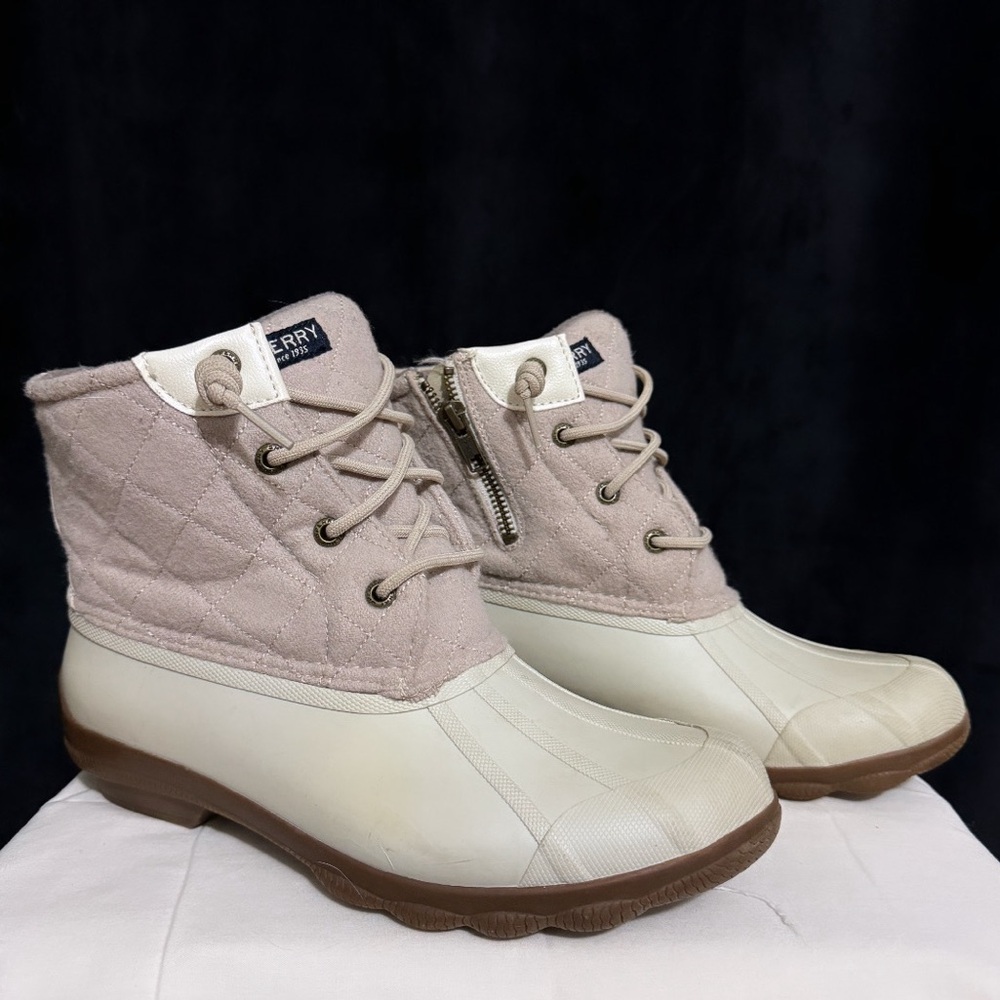 Sperry rain boots